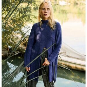 ✨Free People Coco Pullover Blue Sz Medium Sweater✨